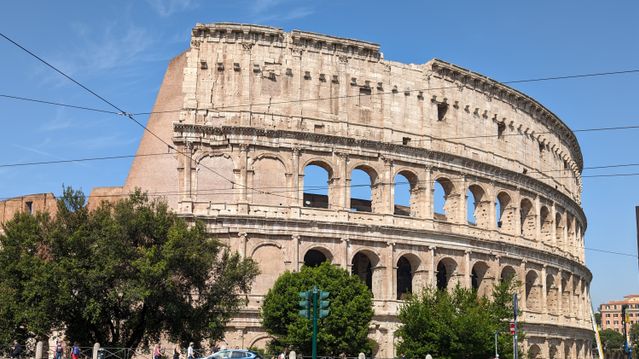 Noen materialer varer i tusenvis av år. Hva skjer i selvhelende materialer?