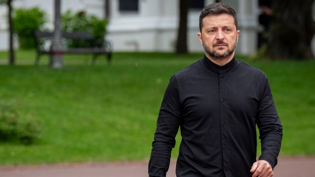 Ukraina og Russland møtes til fredssamtaler