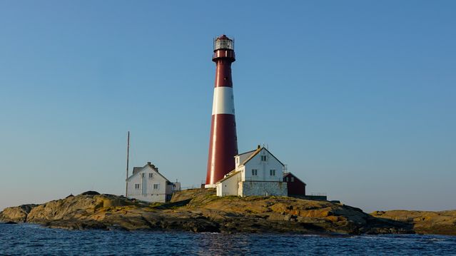 Ti tropenetter på rad ved Færder fyr – ny nasjonal rekord