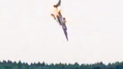 Illustrasjon av To strategiske bombefly styrtet med få timers mellomrom