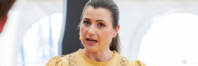 Illustrasjon av Vil fjerne skillet mellom innholdsdata og metadata