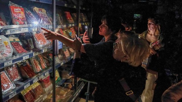 Den spanske nettoperatøren skal granskes av seg selv