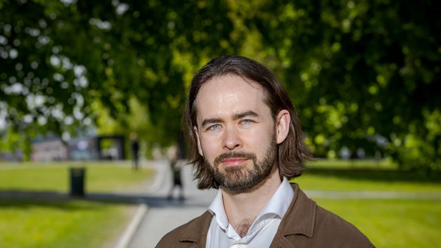 Nå kaster Meta barna ut fra Facebook