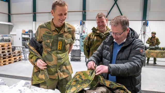 Forsvaret har fått nye uniformer