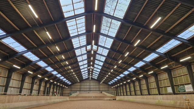 Danmark: Ønsket solceller på taket til ridehall – gjorde uhyggelig funn