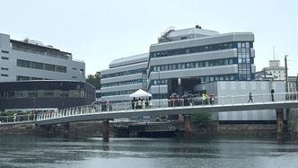 Illustrasjon av Norges lengste gangbro i aluminium er åpnet