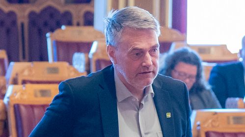 Illustrasjon av Utsettelsen av 2G-stengingen ble nedstemt i Stortinget