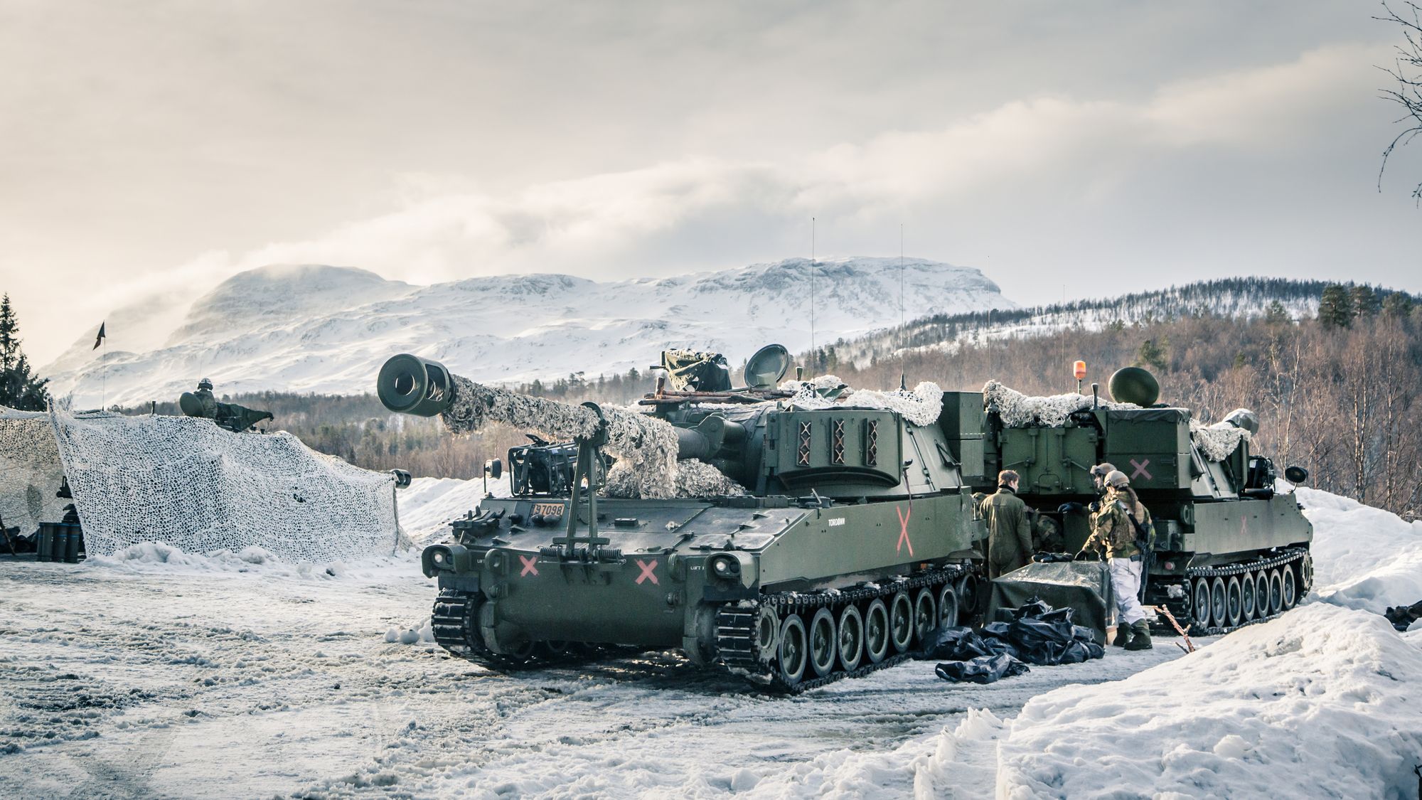 M109 artillerivogn ved Setermoen under Cold Response 2014.