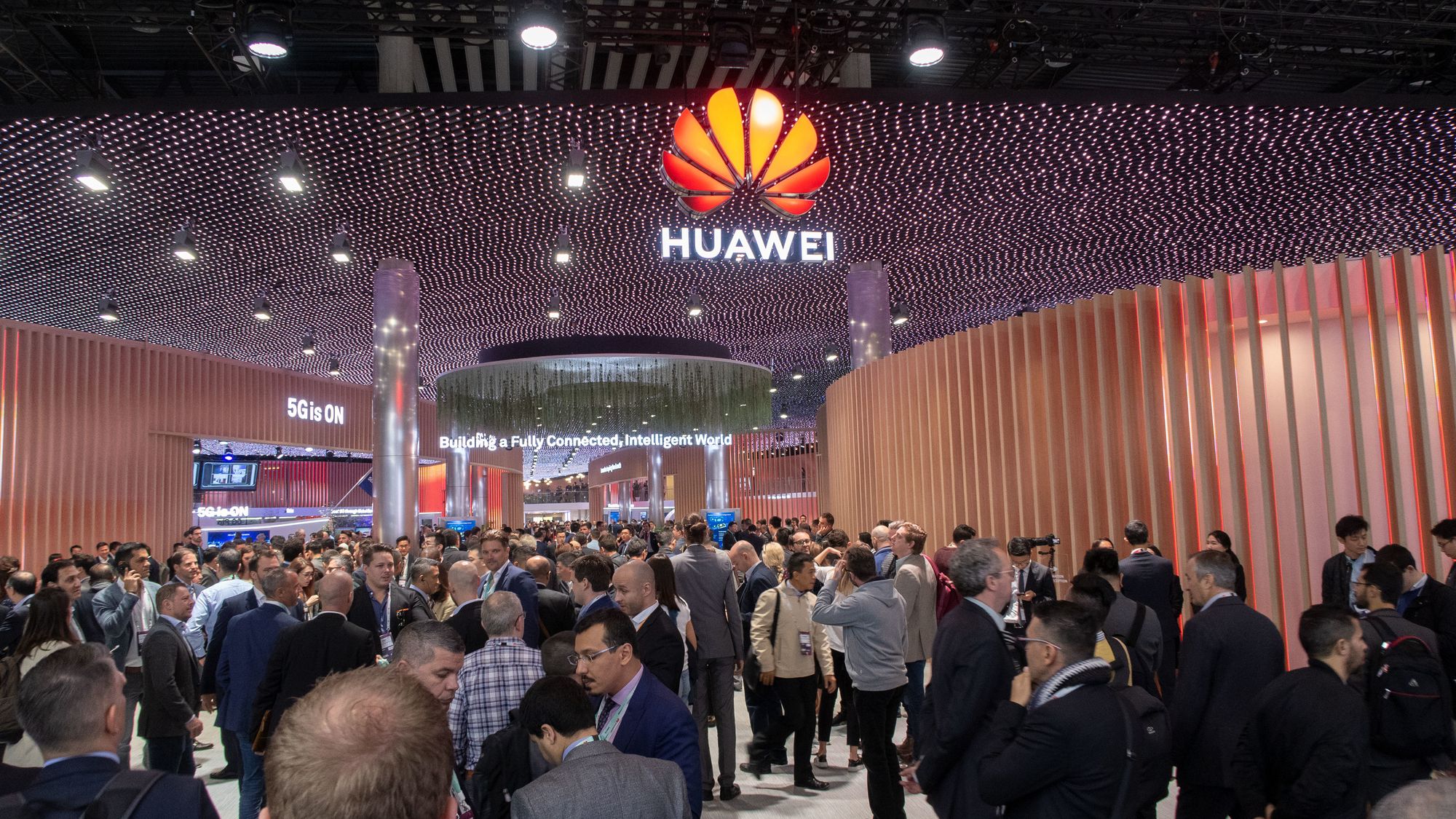 Fra Huaweis stand på Mobile World Congress 2019 i Barcelona.