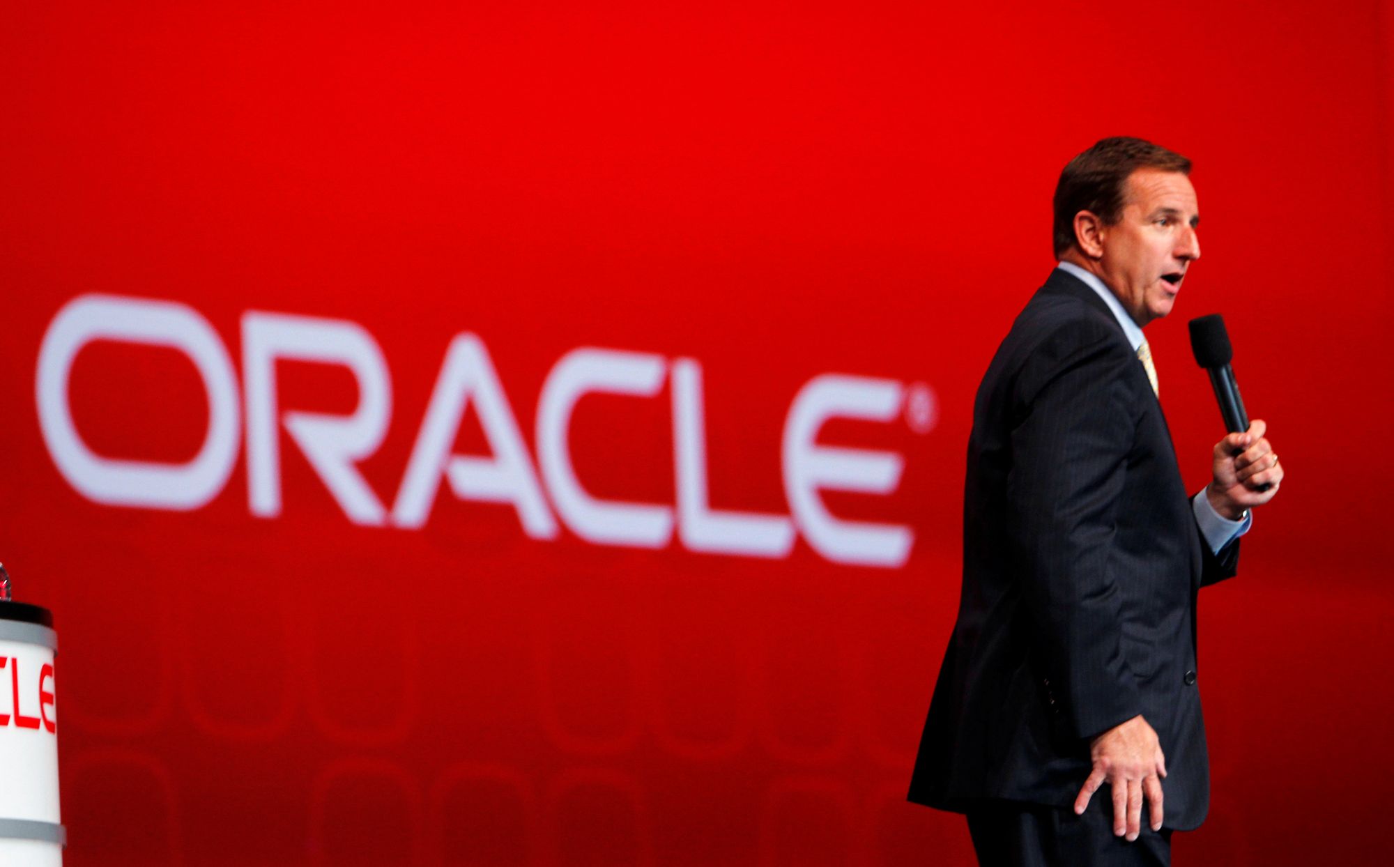 Mark Hurd var administrerende direktør da Oracle fornyet JavaScript-merkenavnet i 2019, men døde senere samme år.