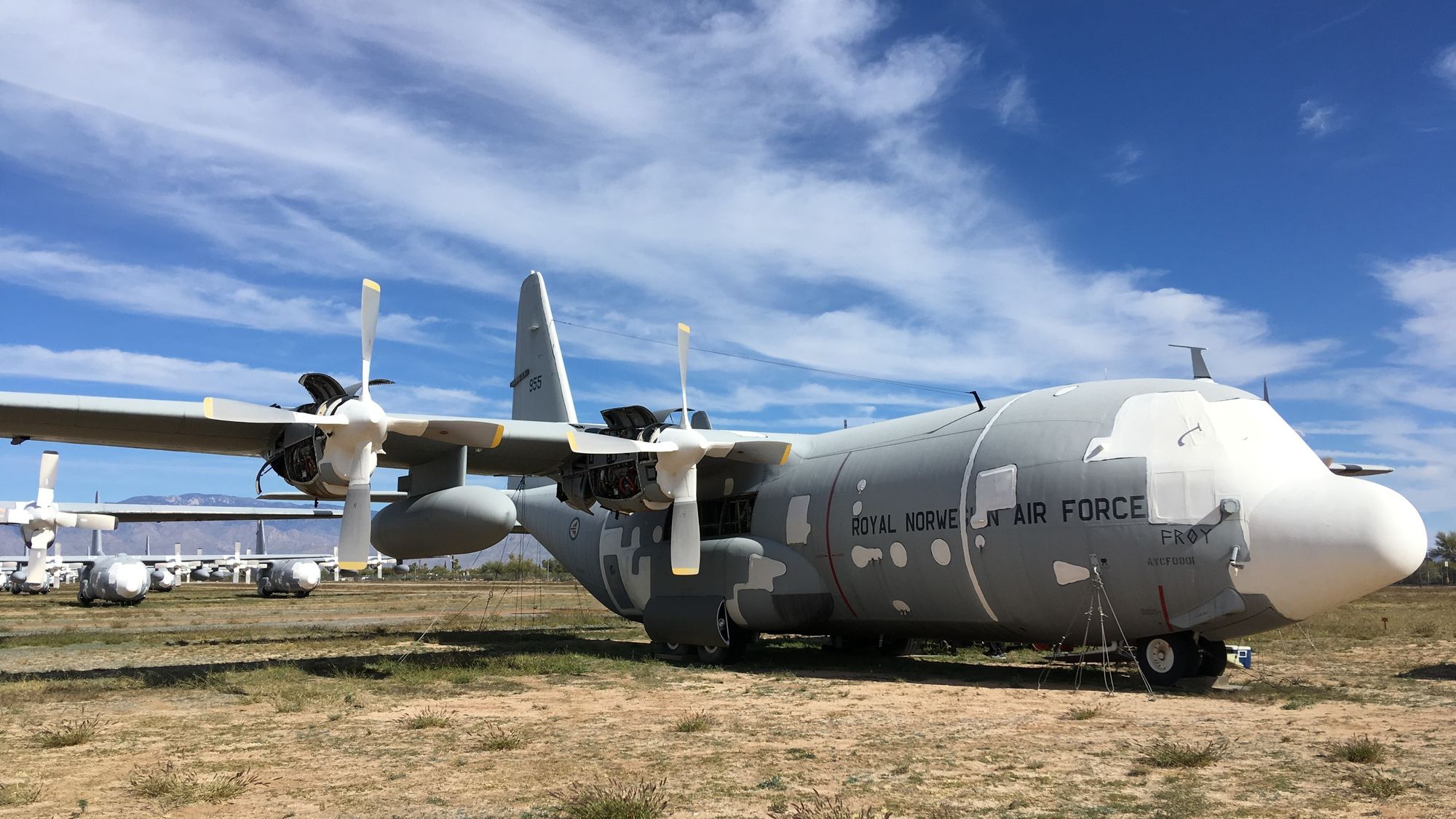 Etter over 11 år i den amerikanske ørkenen er de fem C-130H-flyene nå solgt.