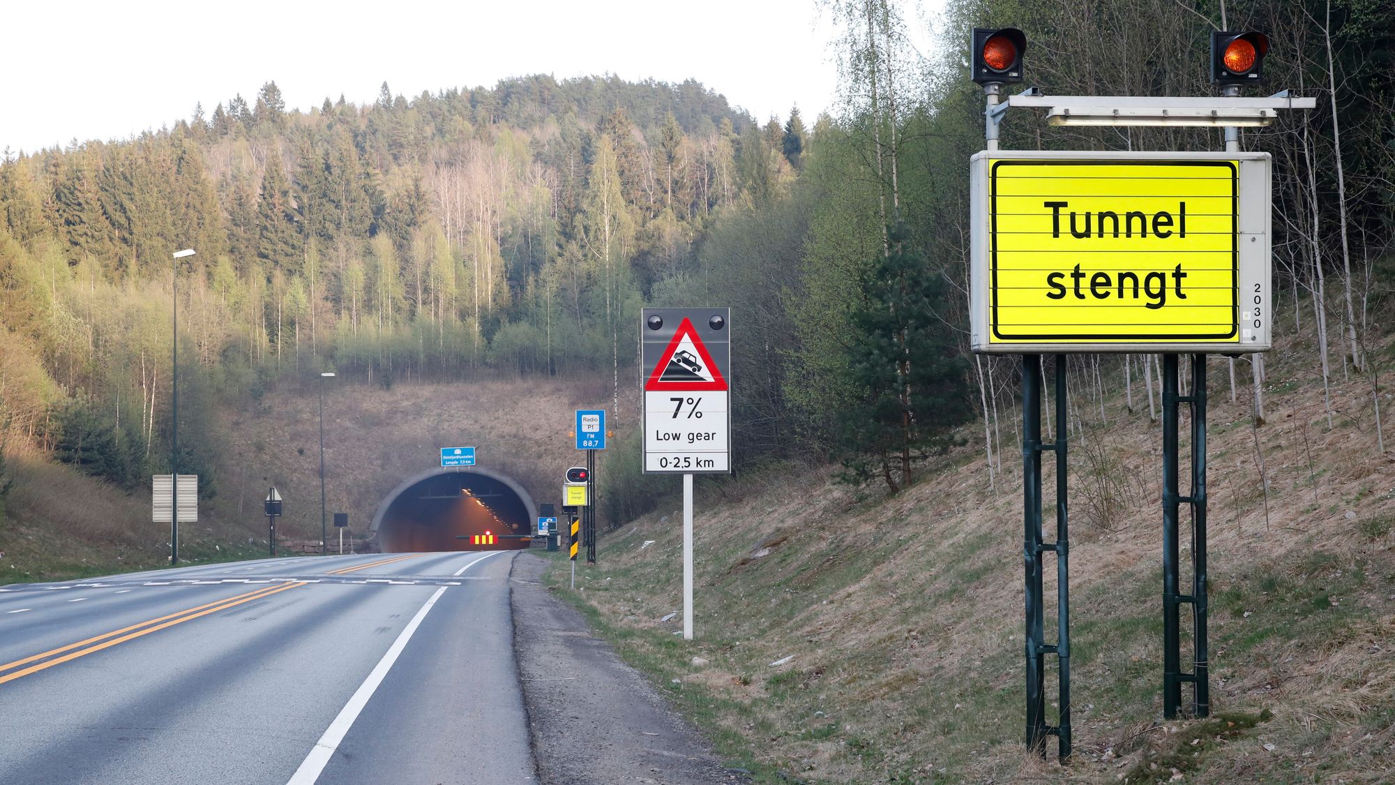 – Det er bare flaks at det ikke har skjedd svære tragedier der, sier Geir A. Mo, administrerende direktør i Norsk Lastebileier-forbund, om Oslofjordtunnelen.