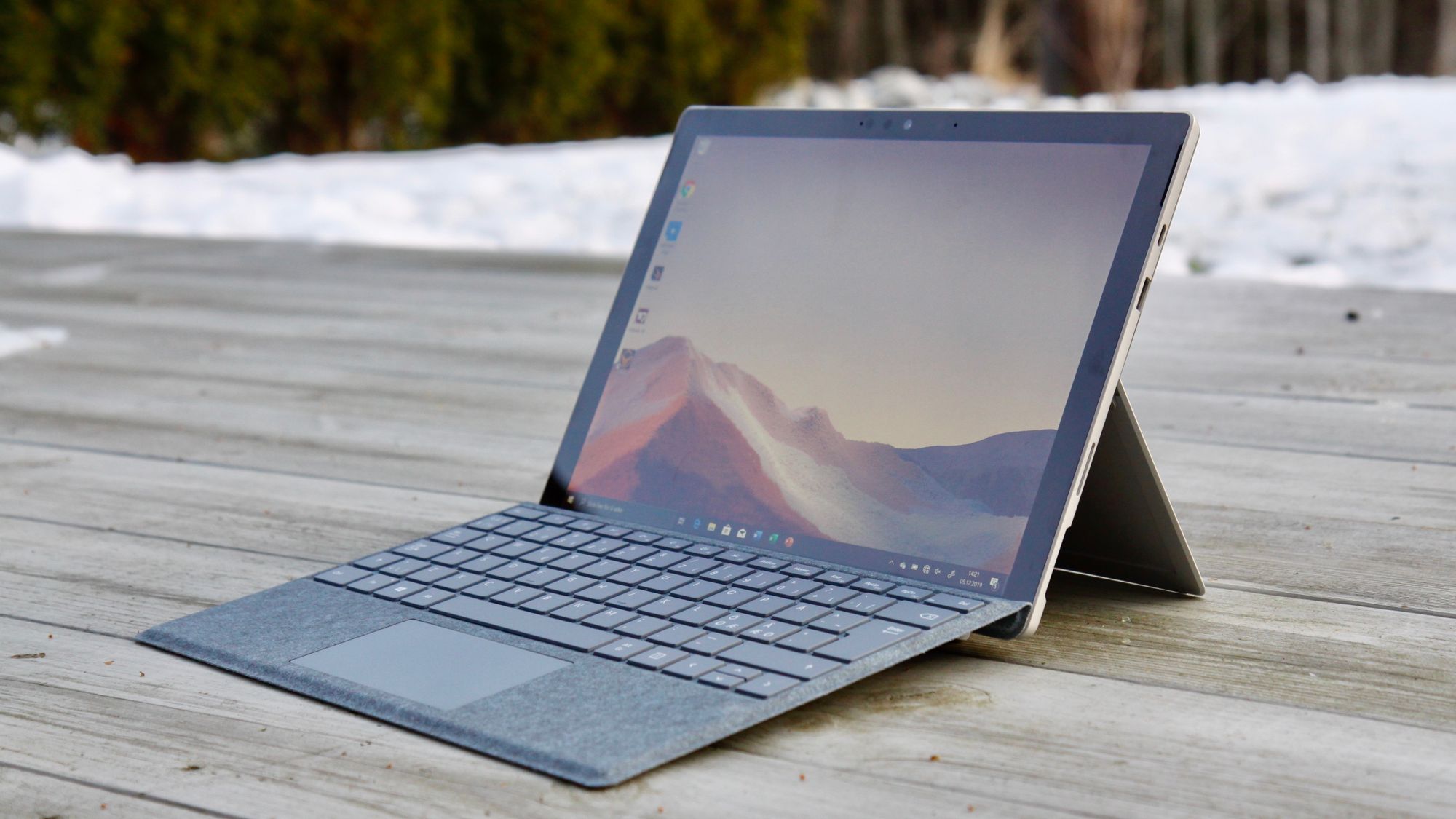 Microsoft Surface Pro 7.