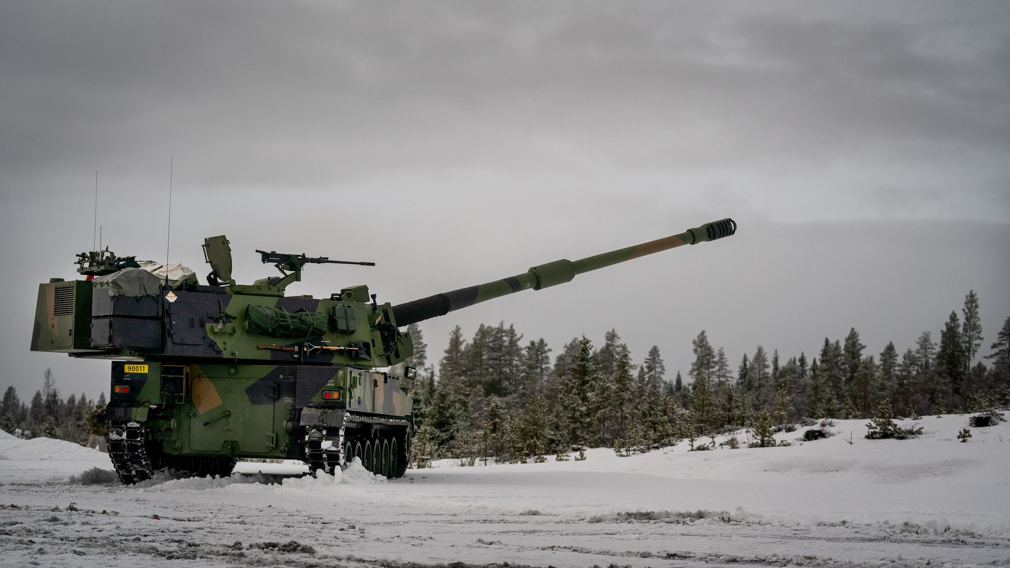 K9 Vidar under testskyting på Regionfelt Østlandet.