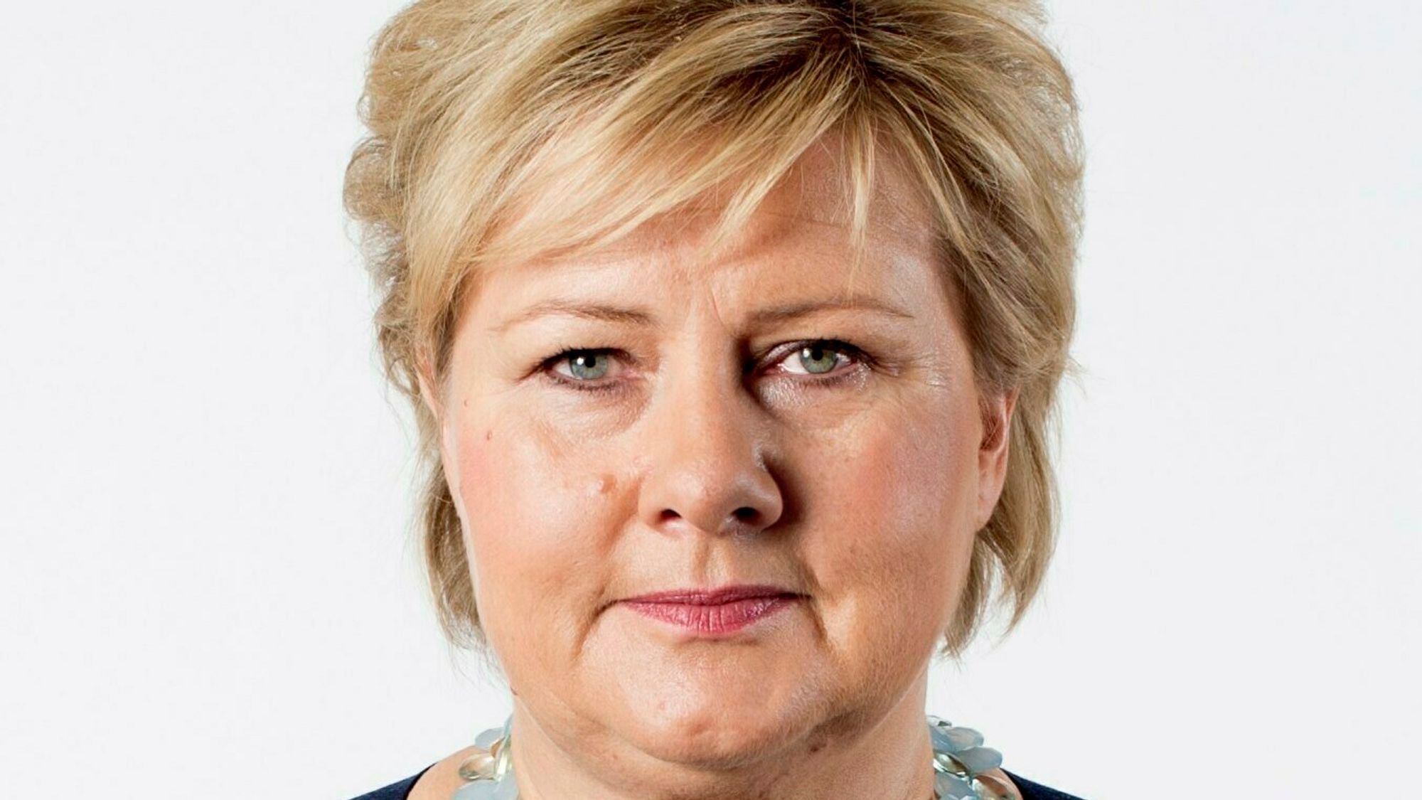 Statsminister Erna Solberg vil utvide permisjonsordningen til ett år.