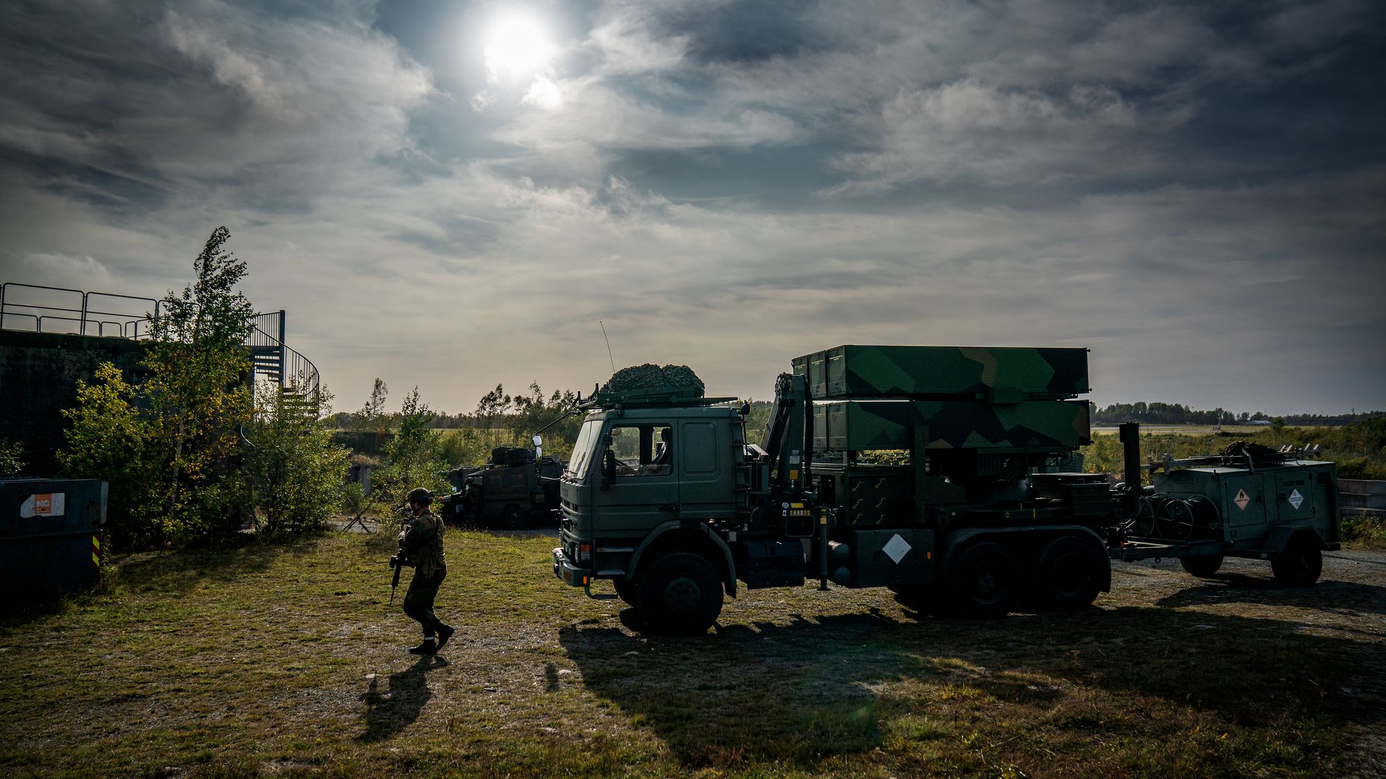 Luftvernbataljonen på Ørland på besøk til Rygge for å øve med Nasams III i 2020. Bildet viser blant annet en mobil utskytningsplattform (launcher).  