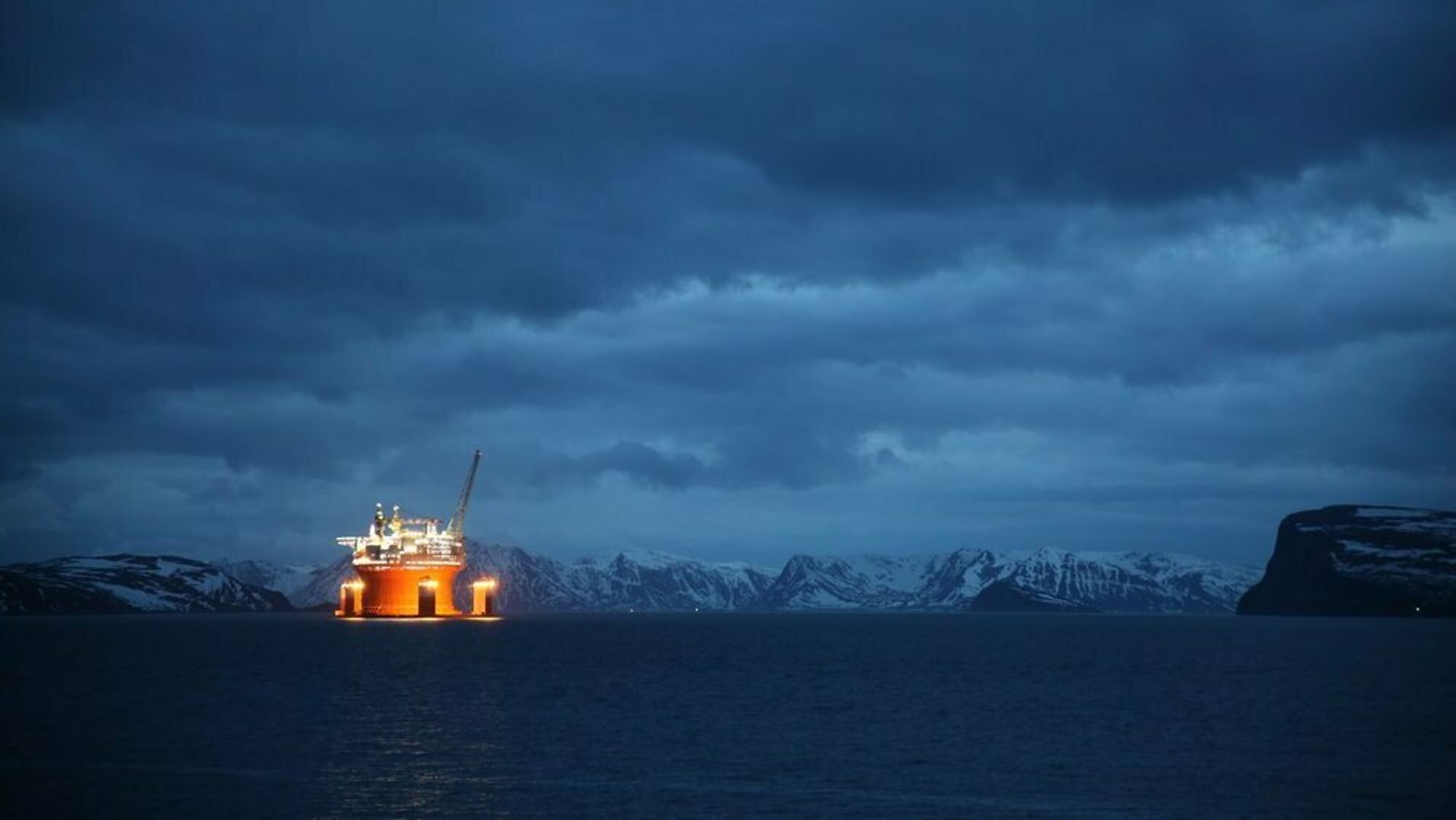 Goliat nord for Hammerfest får deler av sin energi gjennom en kraftkabel fra land. Foto: Roald Ramsdal