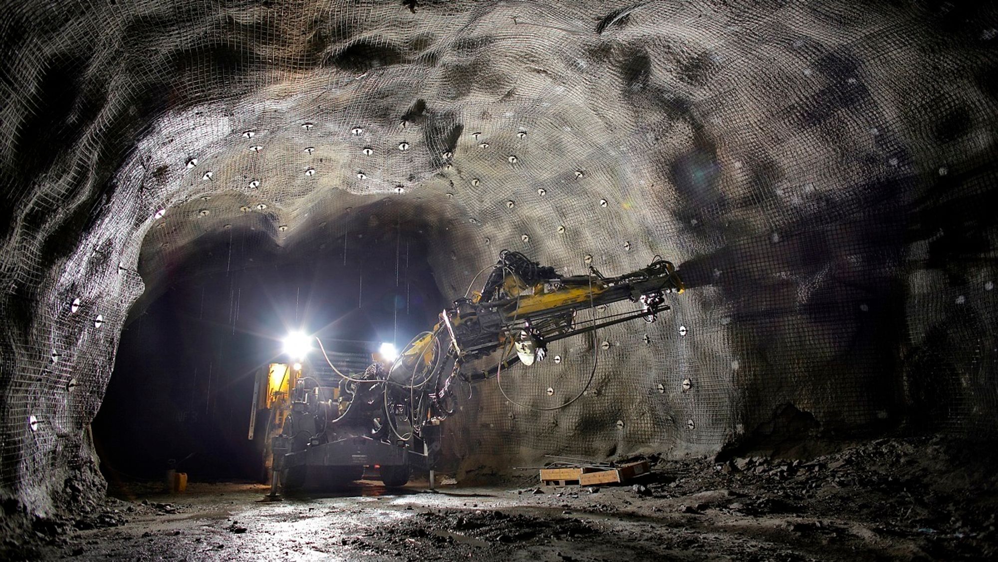 Det statseide, svenske gruve- og mineralselskapet LKAB har satt seg som mål å kutte alle utslipp fra gruvedriften innen 2045. Her fra gruvene i Malmberget.