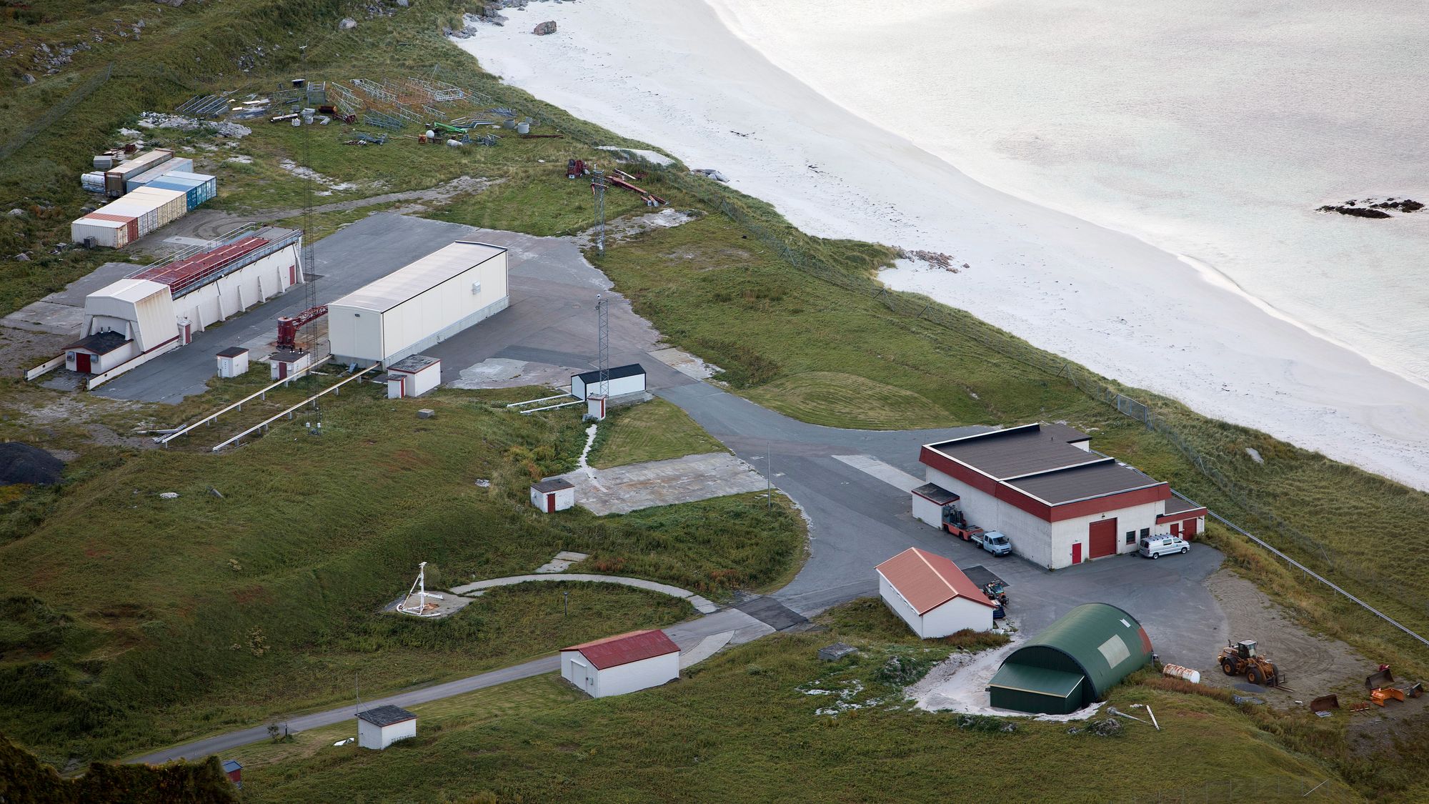 Andøya Space sett fra fjellet Andhue på Andøya.