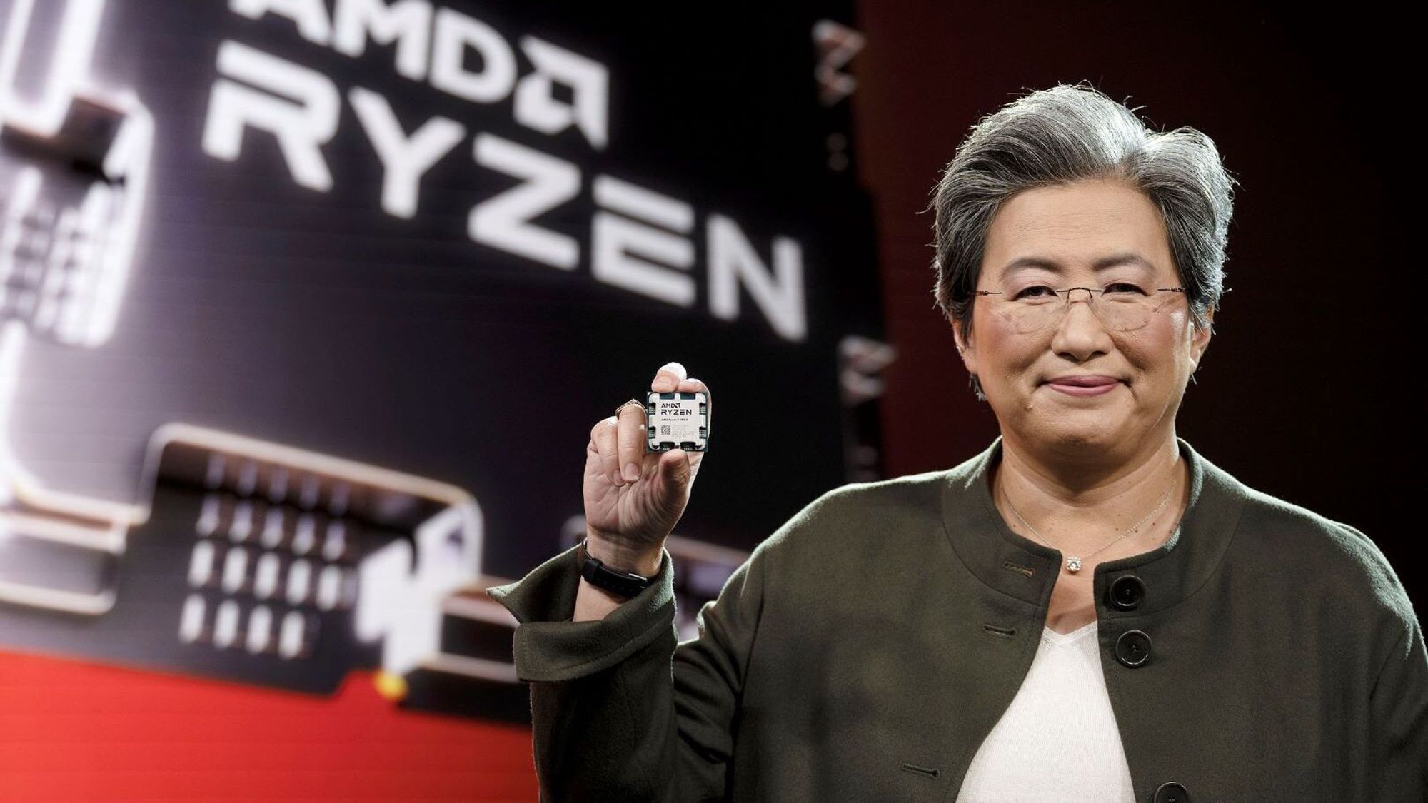 AMD-sjef Lisa Su viste i går frem de fire nye AMD-prosessorene.