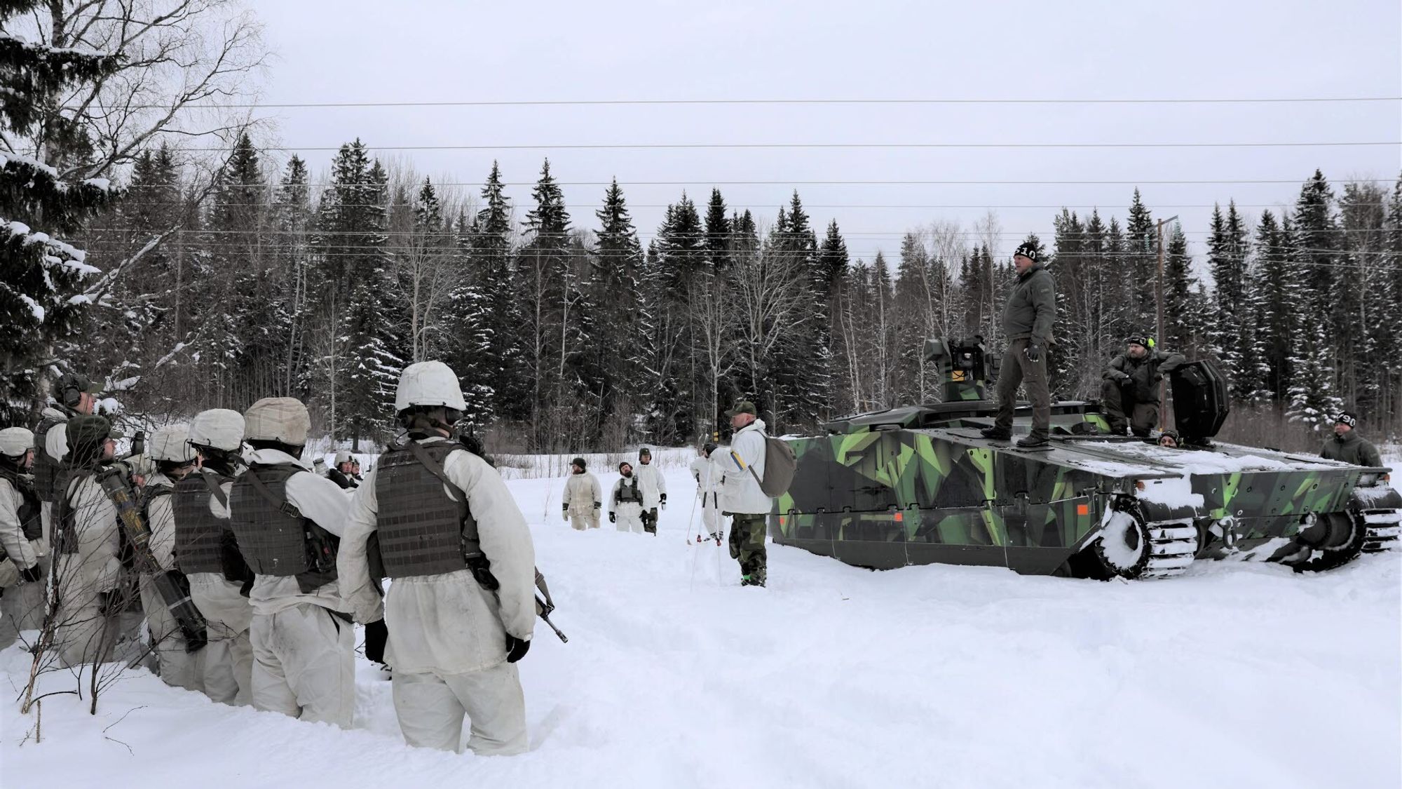 Fra en øvelse tidligere i vinter som ble gjennomført i samarbeid mellom Västernorrlands regemente med Jämtlands fältjägarkår, I21, og BAE Systems Hägglunds i Örnsköldsvik.