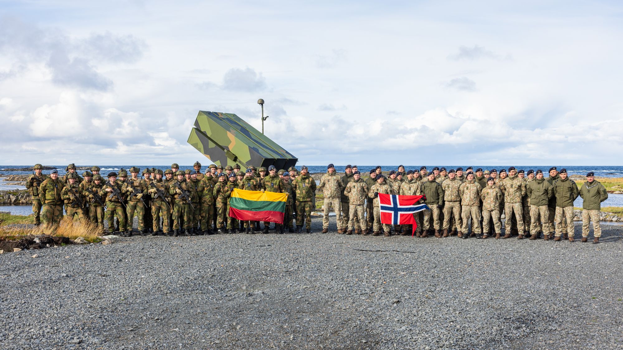 Det litauiske luftforsvaret gjennomførte i forrige uke sin aller første skarpskyting med Nasams, med støtte fra Luftvernbataljonen fra Ørland.