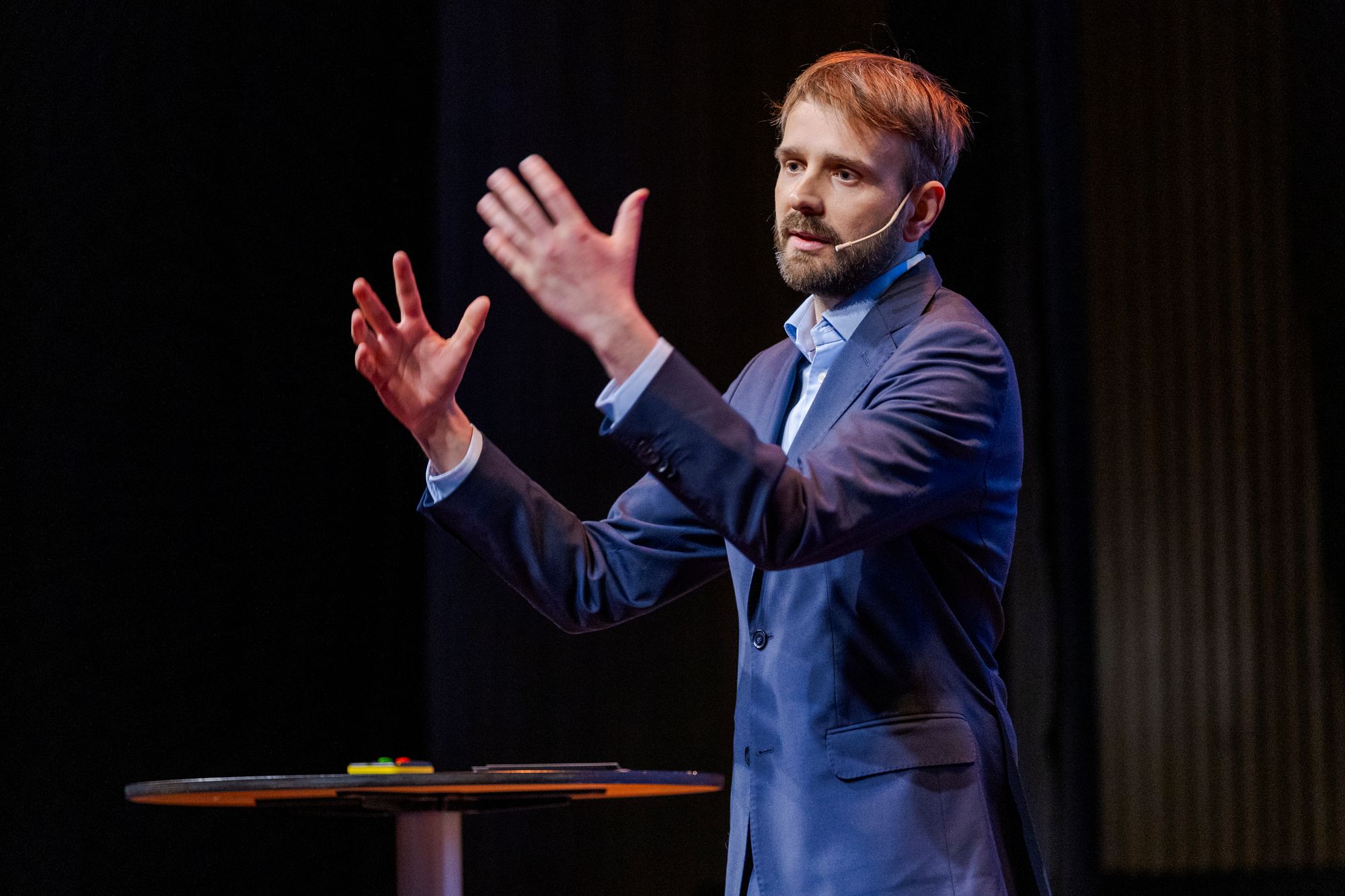 – Barn under 13 år bør unngå internett uten tilsyn, sa helseminister Jan Christian Vestre i januar. Kanskje blir det stående som skillet mellom internettromantikken og internettrealismen?