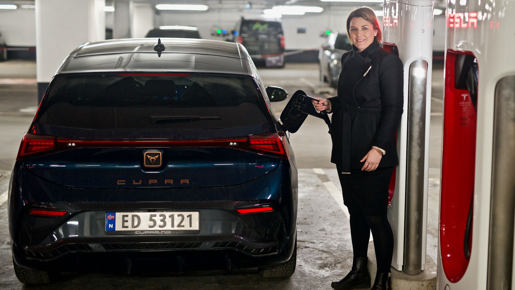 Christina Bu, generalsekretær i Norsk Elbilforening, er fornøyd med at budsjettforliket sikrer en mer gradvis innføring av full moms på elbiler. (Arkivfoto)