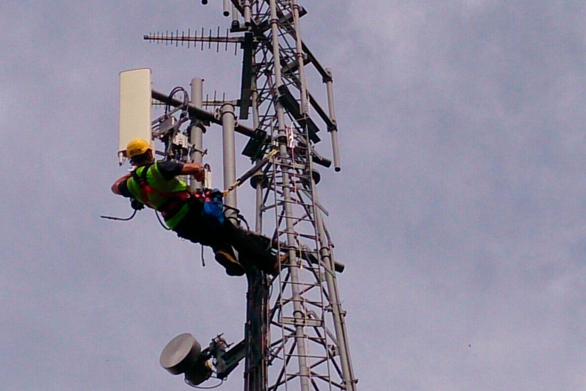 Det er ikke sikkert at målet for arealdekningen til 5G-nettene i Norge nås. Men tirsdag ble det klart at dekningen er bedre enn Nkom har meldt.