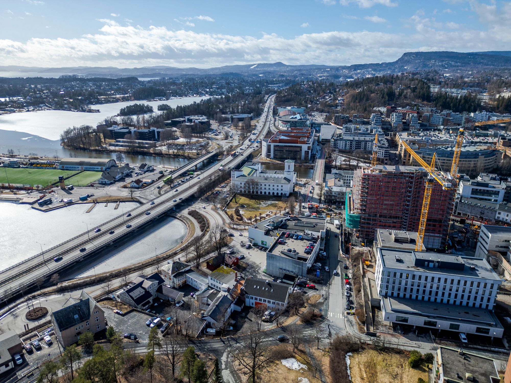 Etappe 2 av E18 Vestkorridoren var planlagt fra Ramstadsletta i øst til Nesbru i vest.
