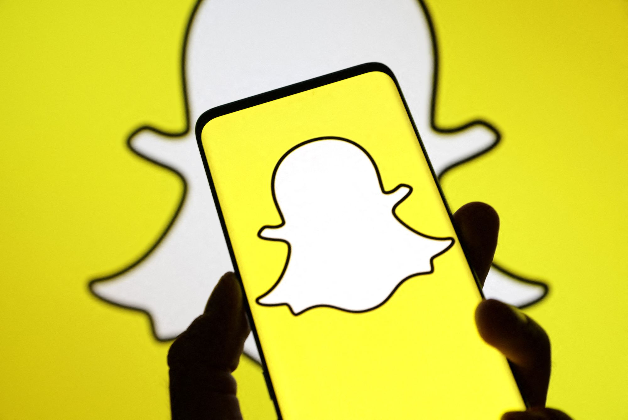 Snapchat har nå 850 millioner månedlige brukere, men taper fortsatt penger.