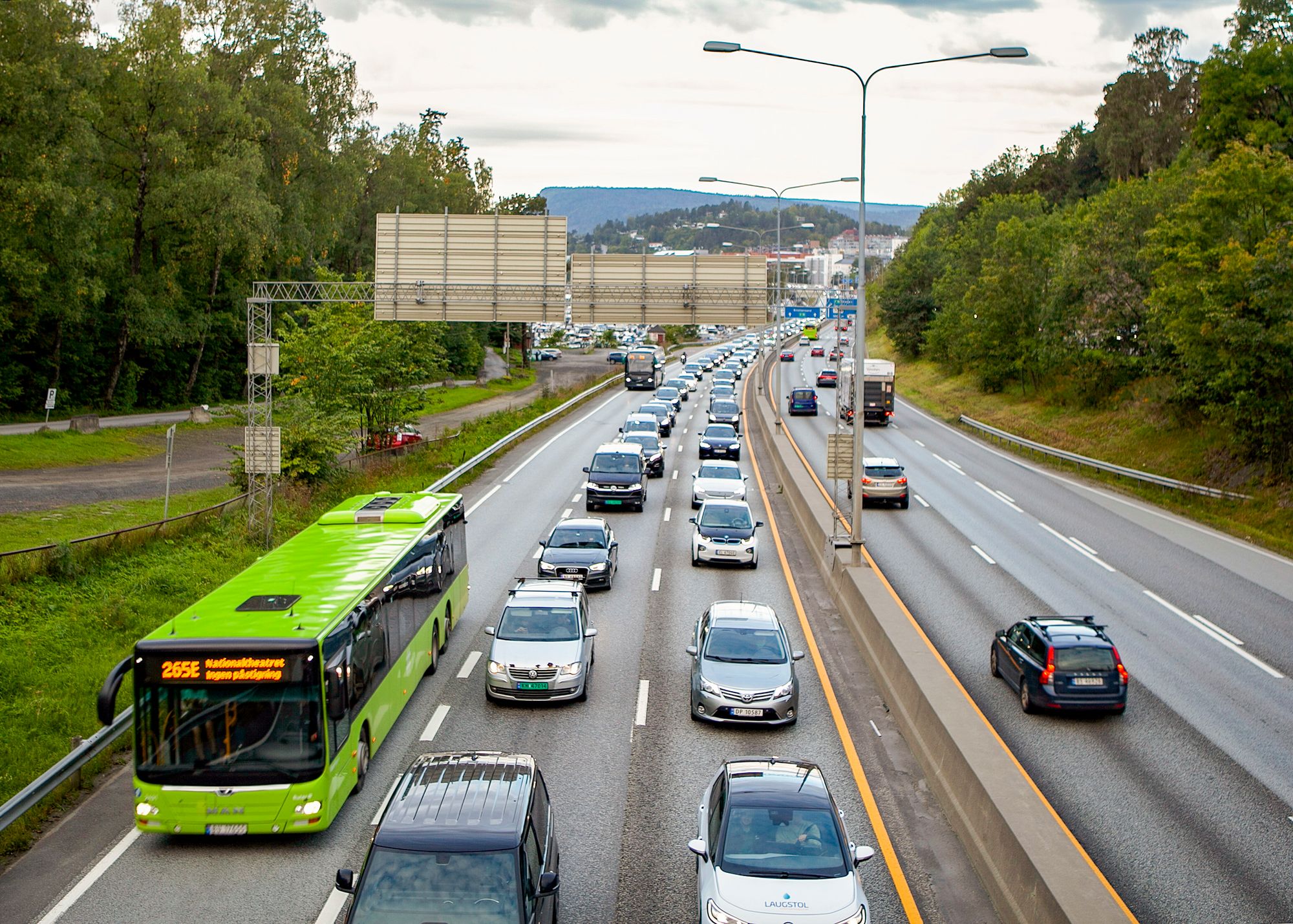 De som kjører langs E18 Vestkorridoren er vant til å sitte mye i kø.