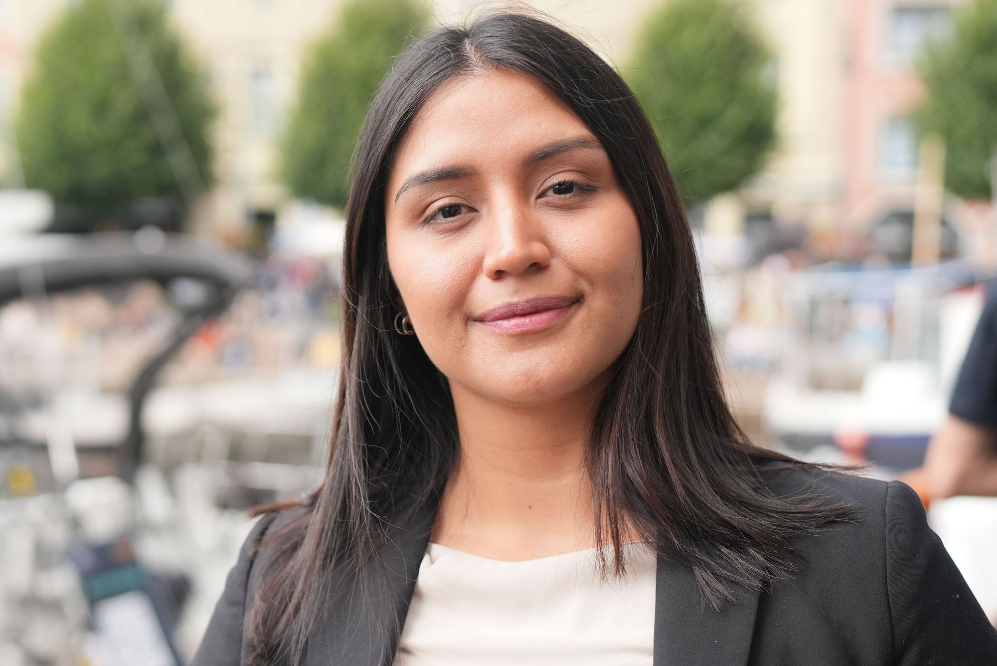 Camila Medina, nordisk strategileder i Schneider Electric, skriver at det er viktig å definere hvilken type datasentre vi skal utvikle i Norge for å ta vare på våre mest kritiske data.