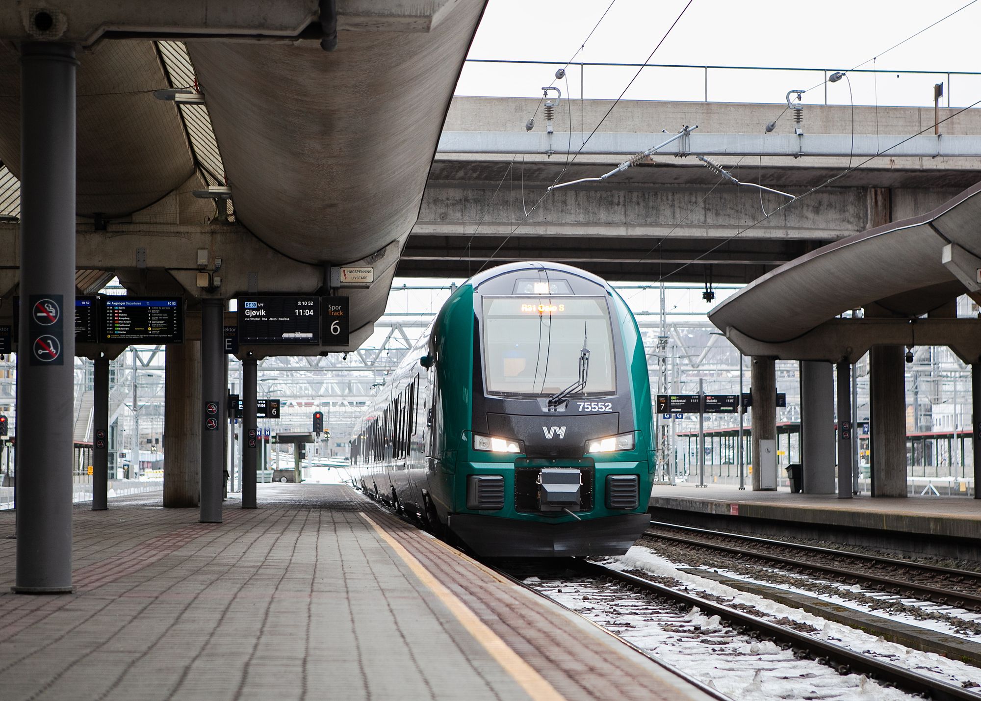 ESA mener Samferdselsdepartementet gjorde «åpenbare feil» da de direktetildelte trafikkpakkene 4 og 5 til Vy i 2021.