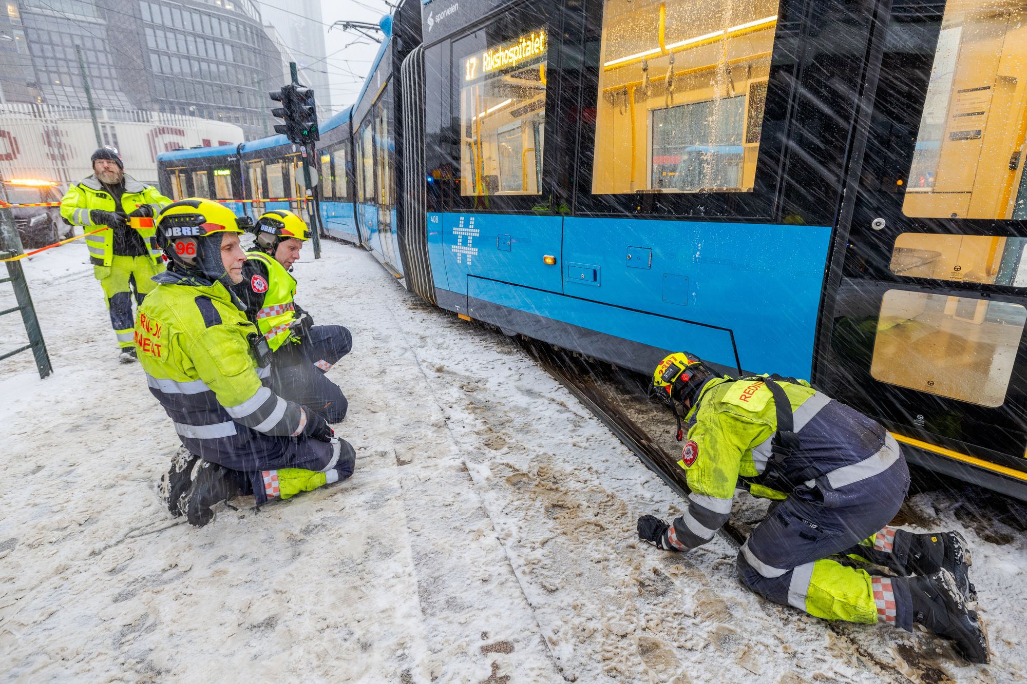 I 14-tiden torsdag sporet en trikk av på Jernbanetorget i Oslo. 