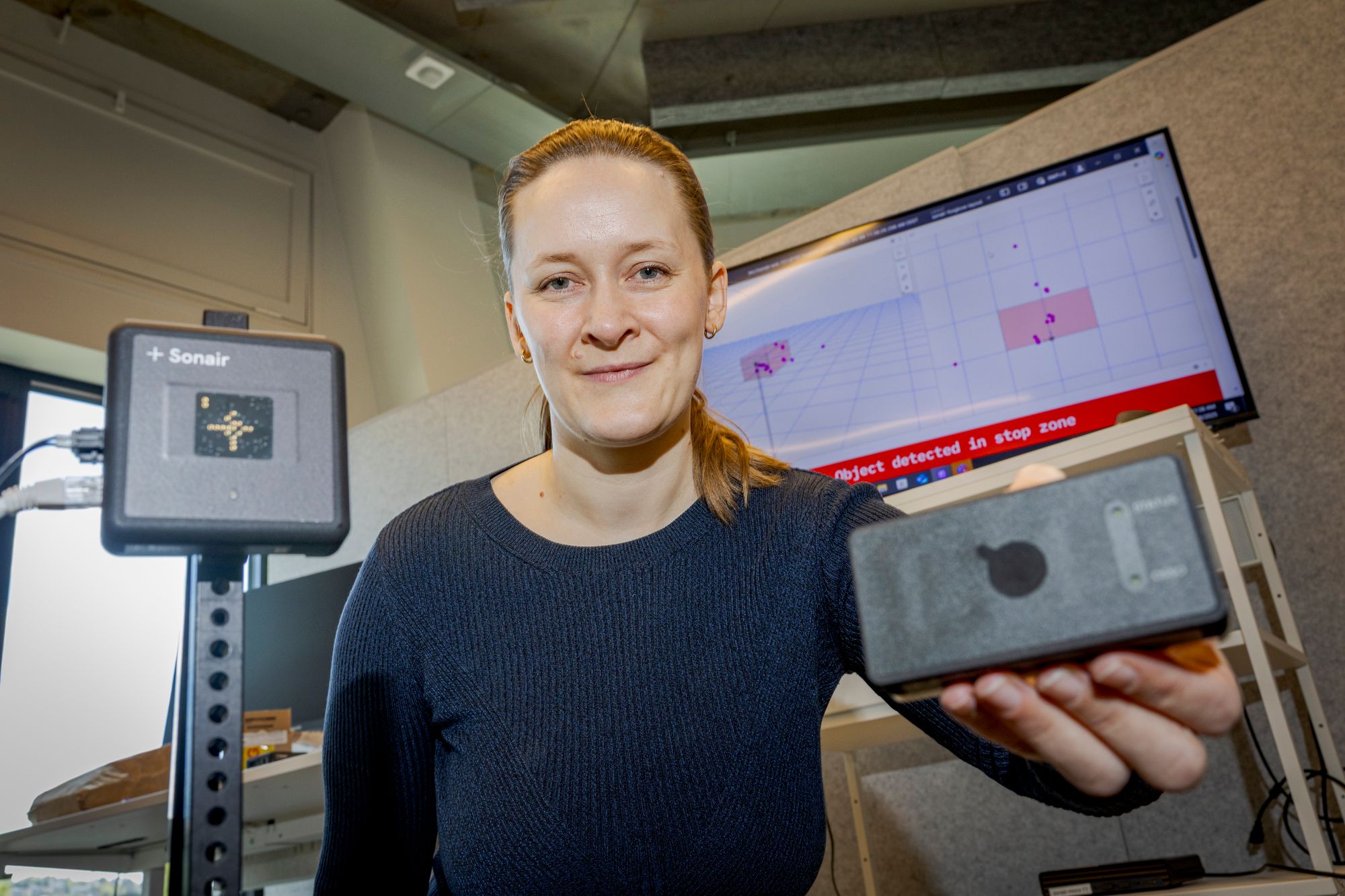 Sigrid Øygard i Sonair har bidratt i utviklingen av ADAR. Den bruker ultralyd til å lage 3D-bilder, og er langt billigere enn lidarer som gir 2D-bilder.