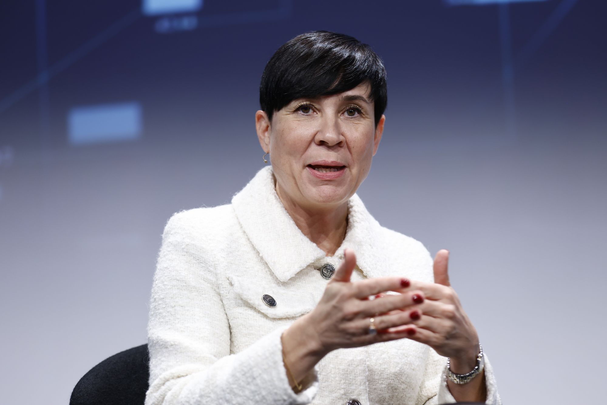 Ine Eriksen Søreide (H) vil la norske forsvarsprodusenter teste våpendroner i Norge.