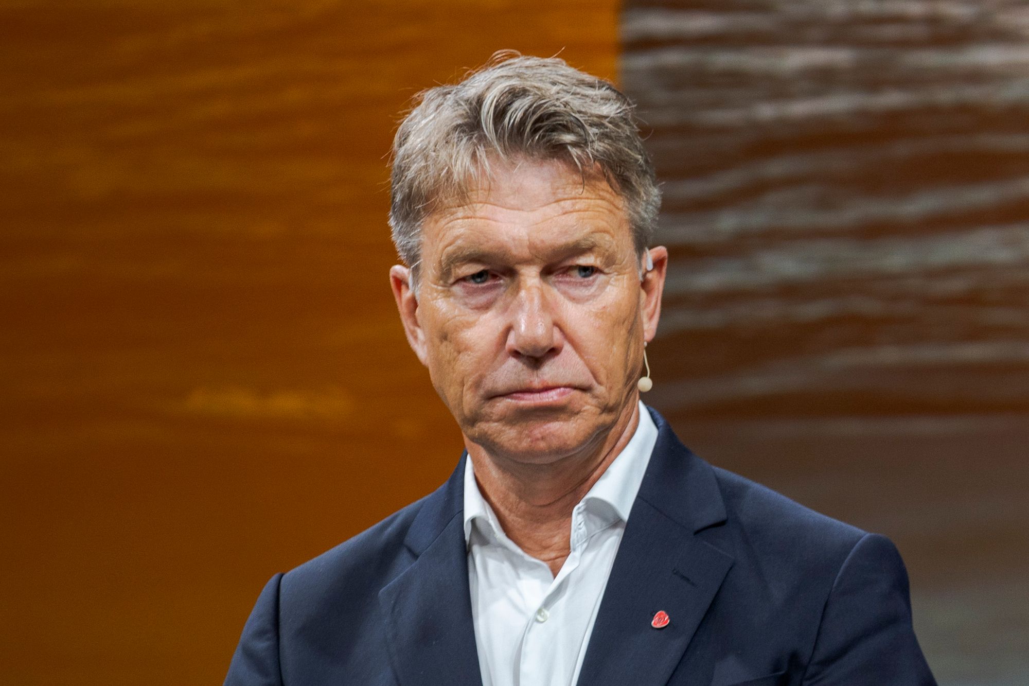 De andre partiene i Stortinget har satt en foreløpig stopp for planene til Arbeiderpartier og energiminister Terje Aasland.