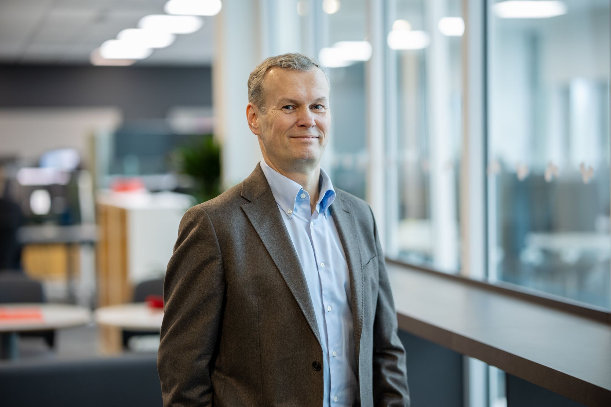 Riksrevisor Karl Eirik Schjøtt-Pedersen kom nylig med en rapport som viser at det er langt igjen til vi har sammenhengende digitale tjenester i det offentlige.