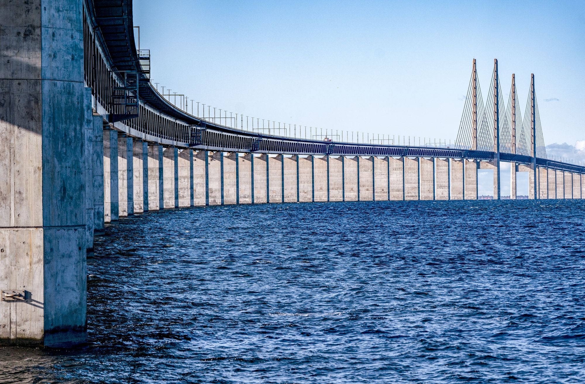 Øresundsbron sett fra Lernacken på svensk side.