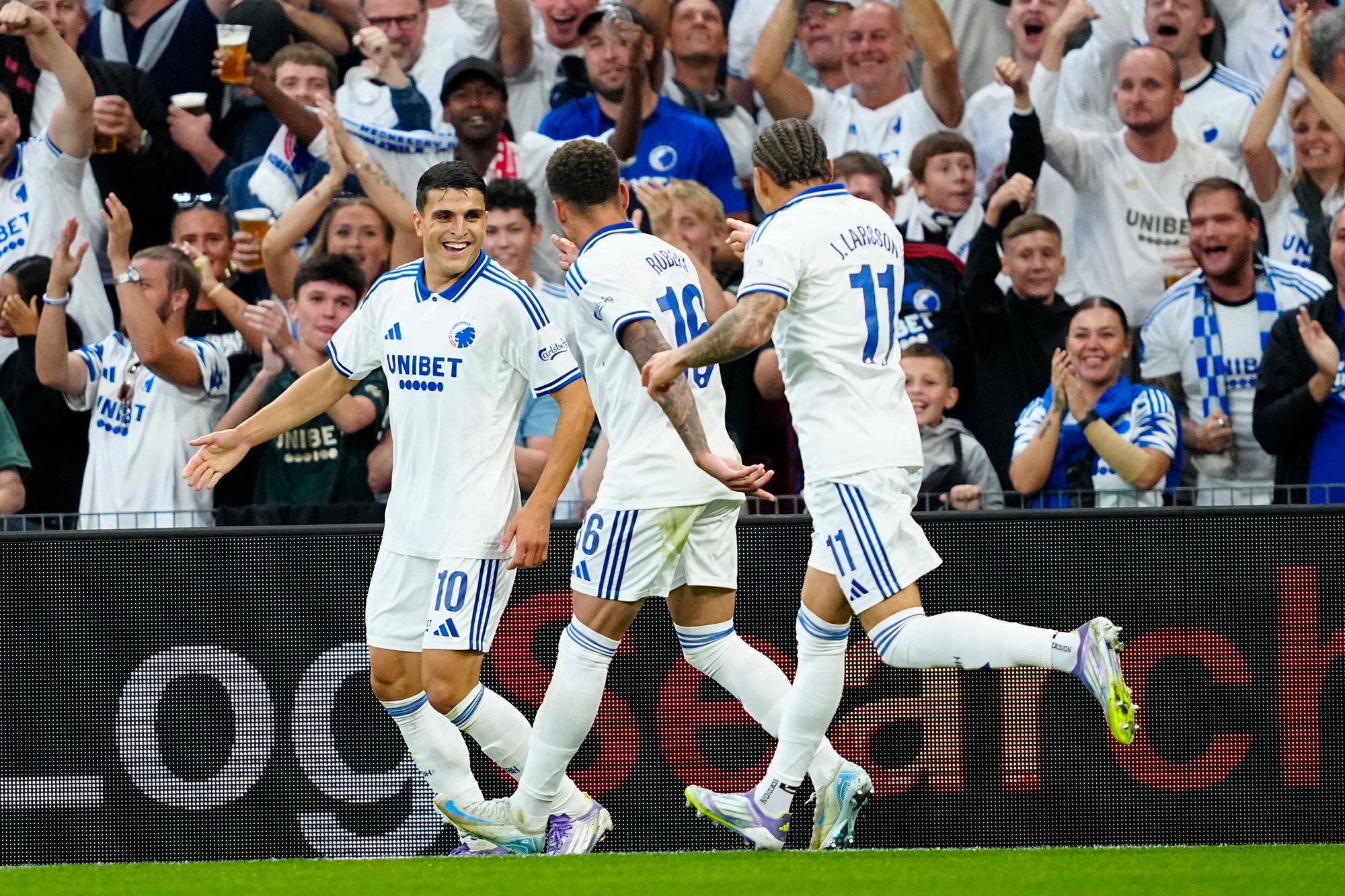 FCK-supporterne fikk utfordringer med å følge sendingen da Mohamed Elyounoussi og danskene knuste Malmö i mesterligakvalifiseringen.