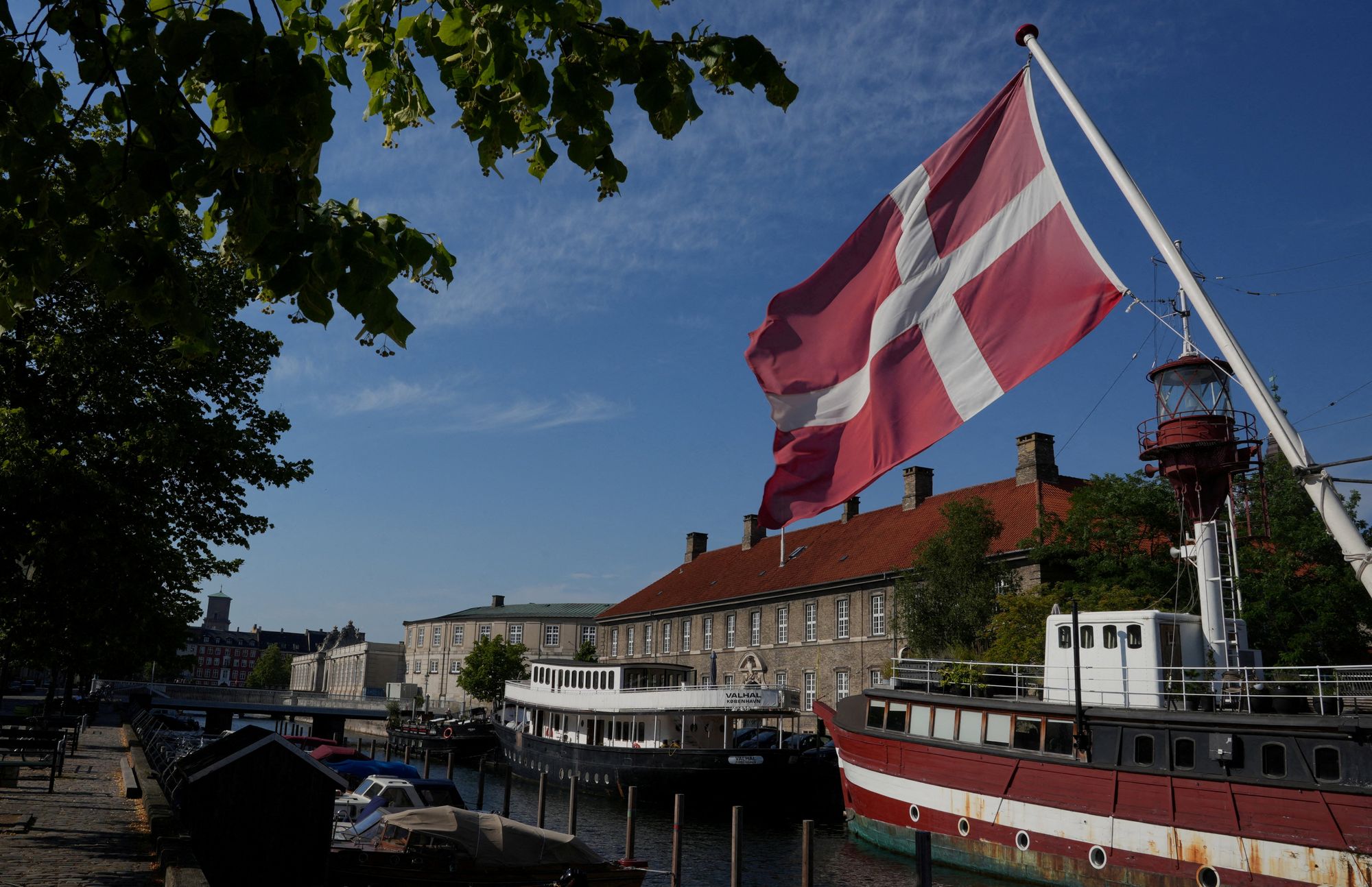 Danskene går glipp av vanvittige summer. Bildet er tatt ved en av Københavns kanaler.