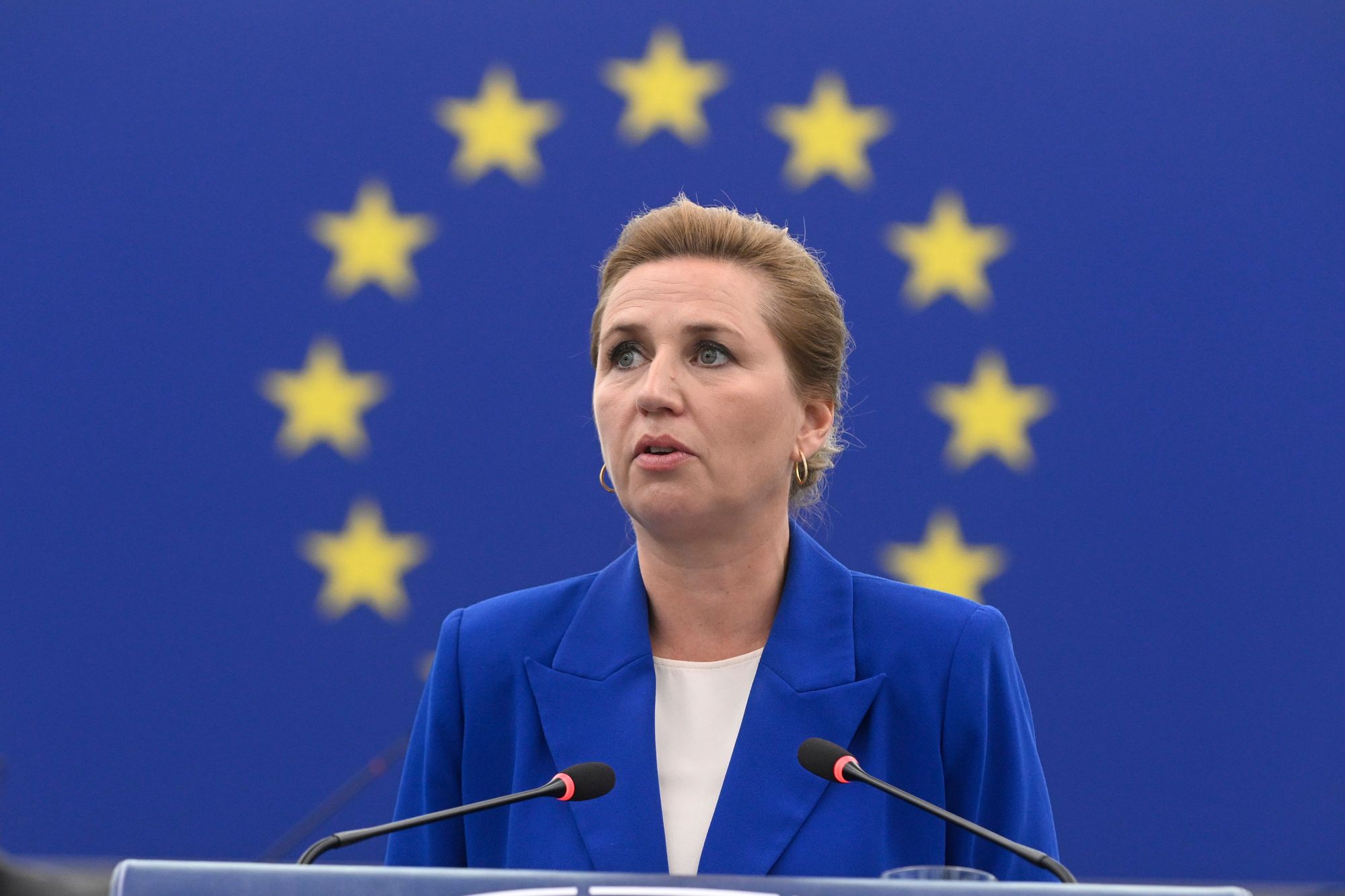 Allerede første dag i EU-formannskapet løftet Danmark Chat Control på ny. Her taler statsminister Mette Frederiksen ved overtakelsen av det roterende vervet.