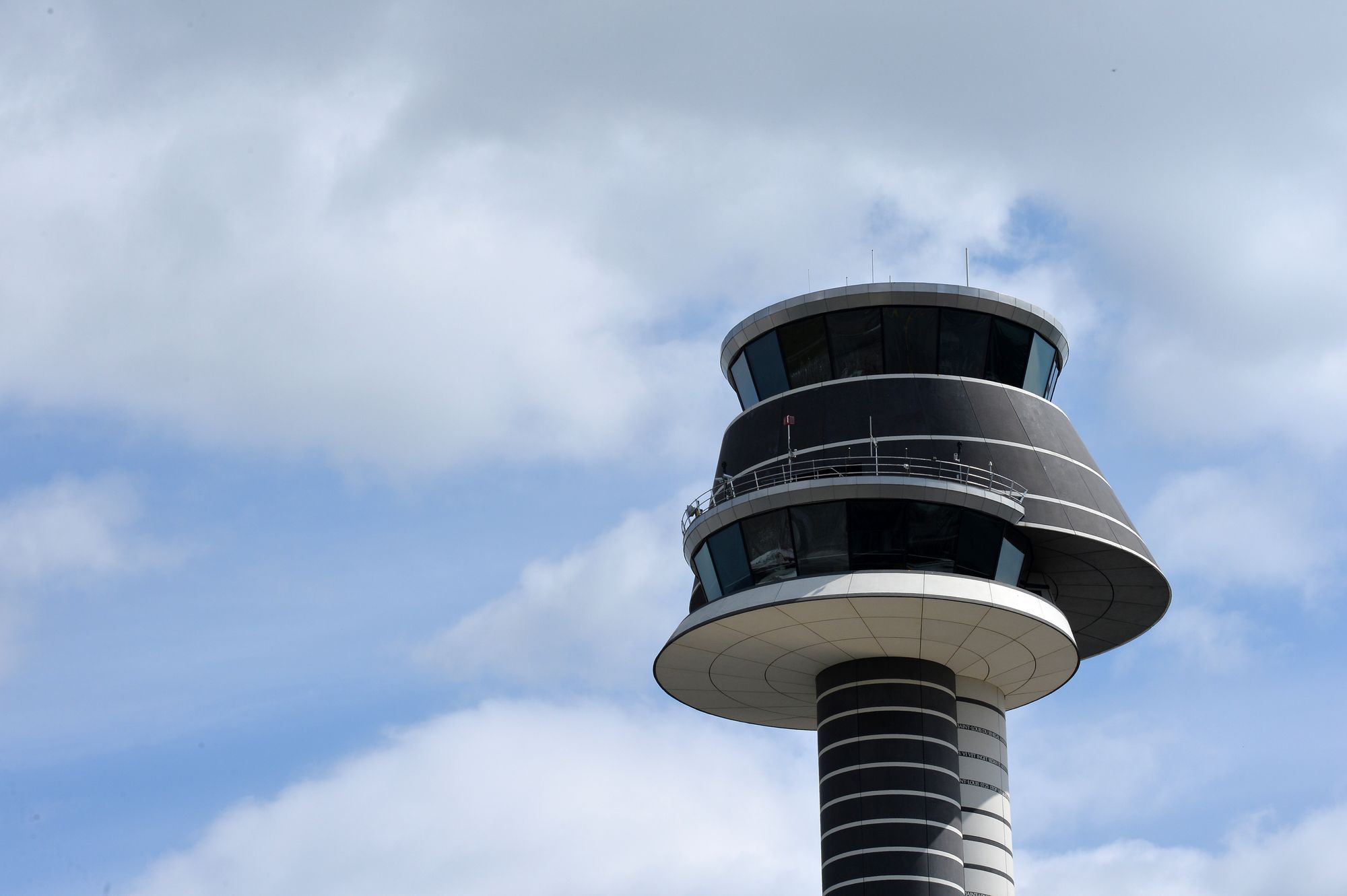 GPS-forstyrrelser i svensk luftrom har økt kraftig i 2025.