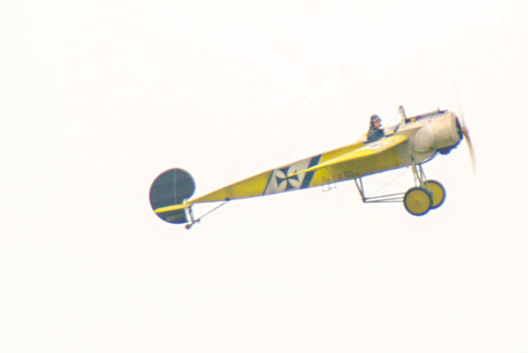 Visstnok den eneste originale Nieuport 11 som finnes. Den står i Musée de l'air et de l'espace ved Le Bourget-flyplassen ved Paris.