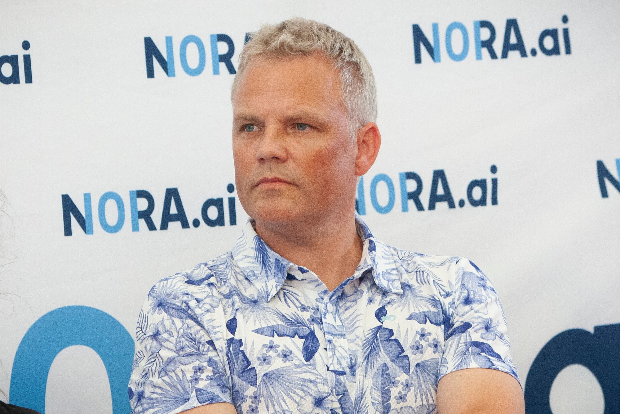 Klas Pettersen, direktør for Simulamet, sier spesialdesignede databrikker kan ha et enormt potensial. – Menneskehjernen er  gullstandarden på intelligens. Den bruker omkring 25 watt og er utrolig treg i forhold til databrikker. 