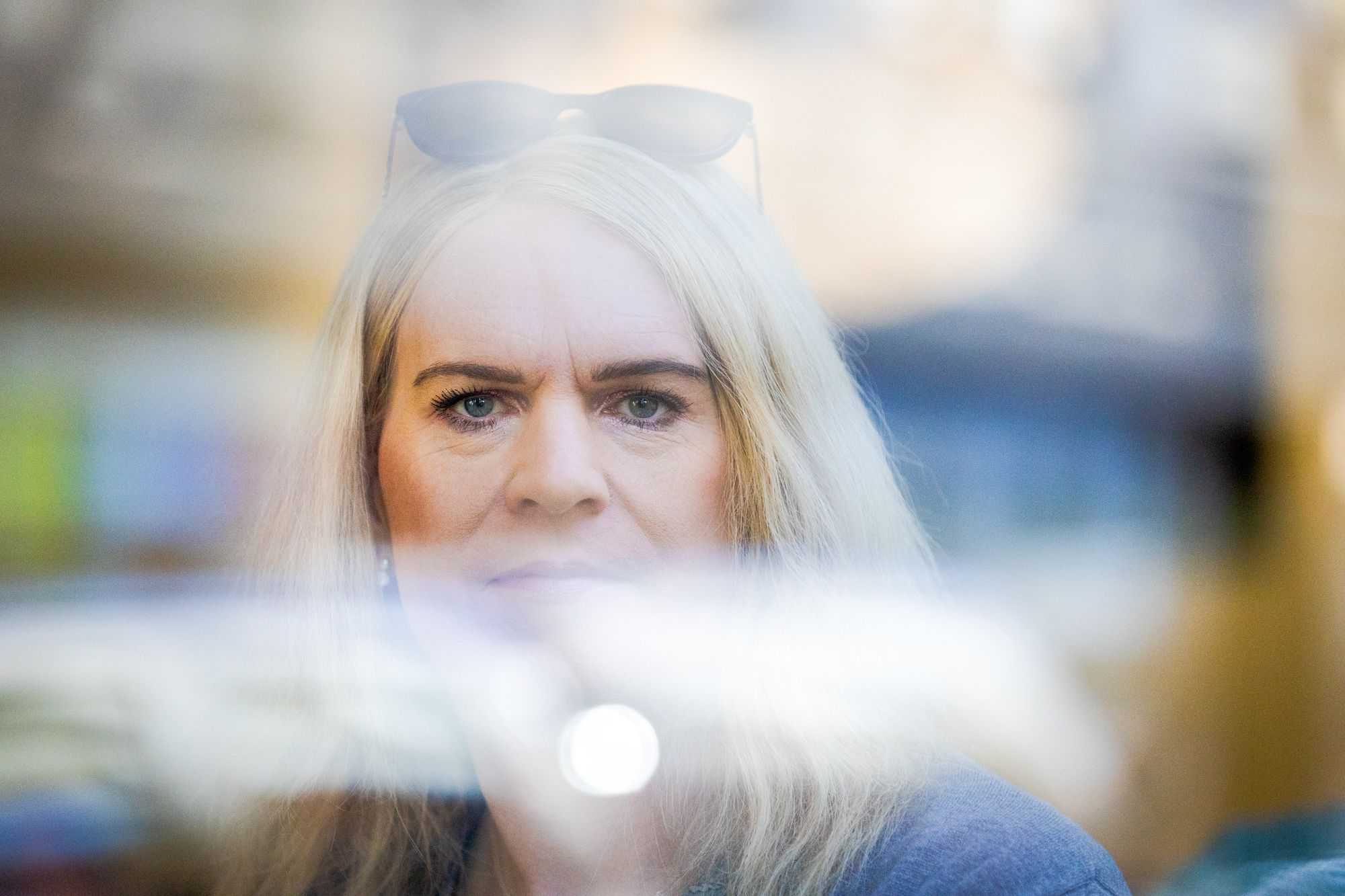 − Jeg har ikke knekt koden for hvordan jeg skal bli sett, sier Christine Jasmine Lund. I snart to år har hun sittet på utsiden av arbeidsmarkedet.