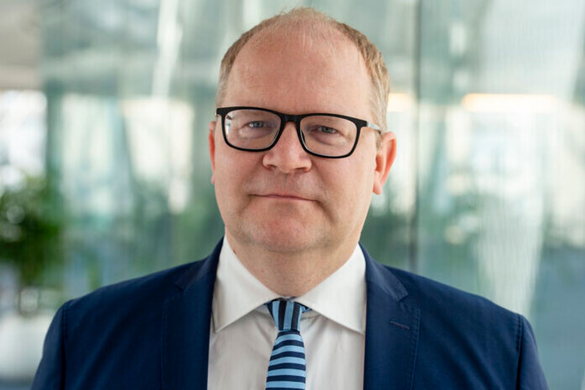 Urmas Paet håper å starte en debatt om hvordan Europa skal tilpasse seg de nye geopolitiske realitetene i nord. Han sitter i Europaparlamentet og har tidligere vært Estlands utenriksminister.