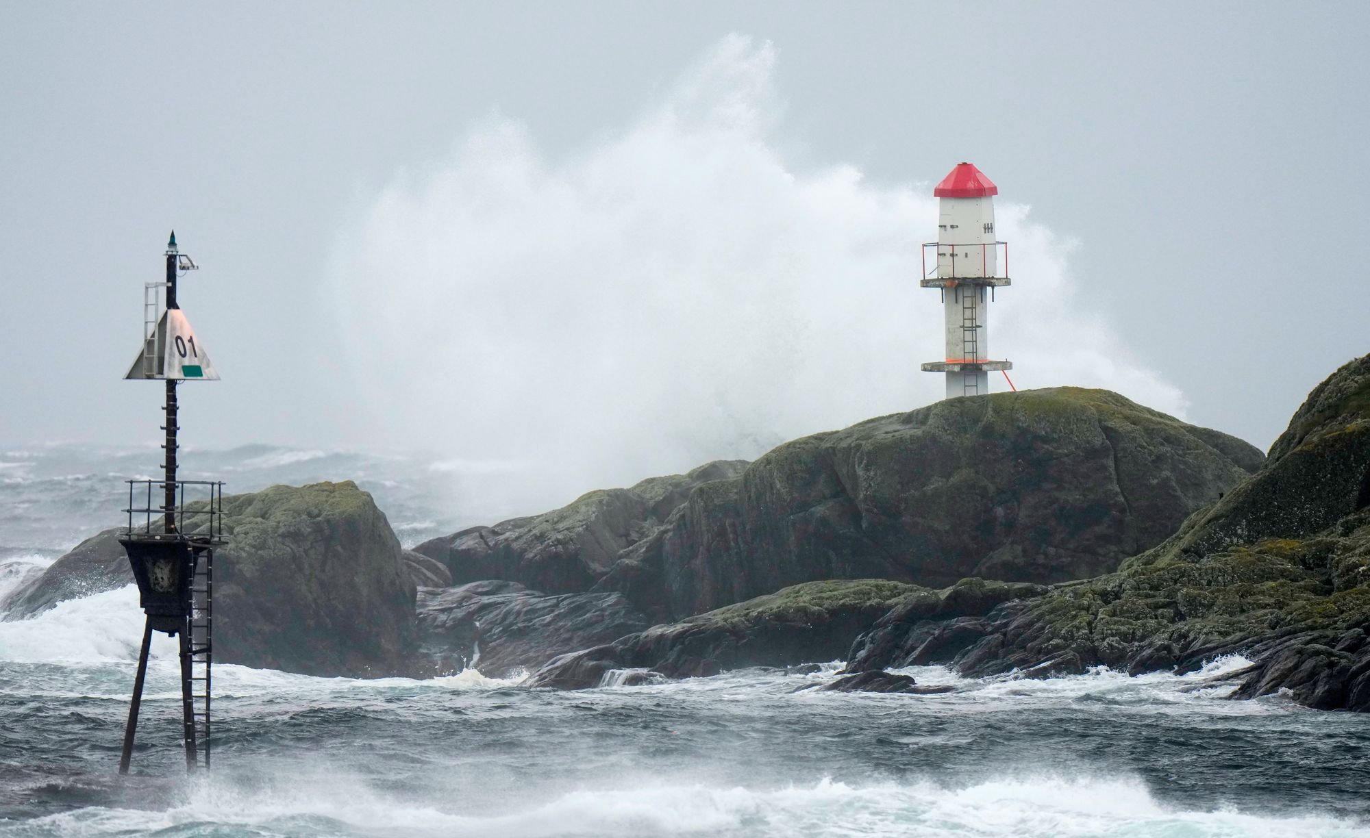 Allerede da Amy nærmet seg fredag, var det problemer med infrastrukturen. Her fra Utsira.