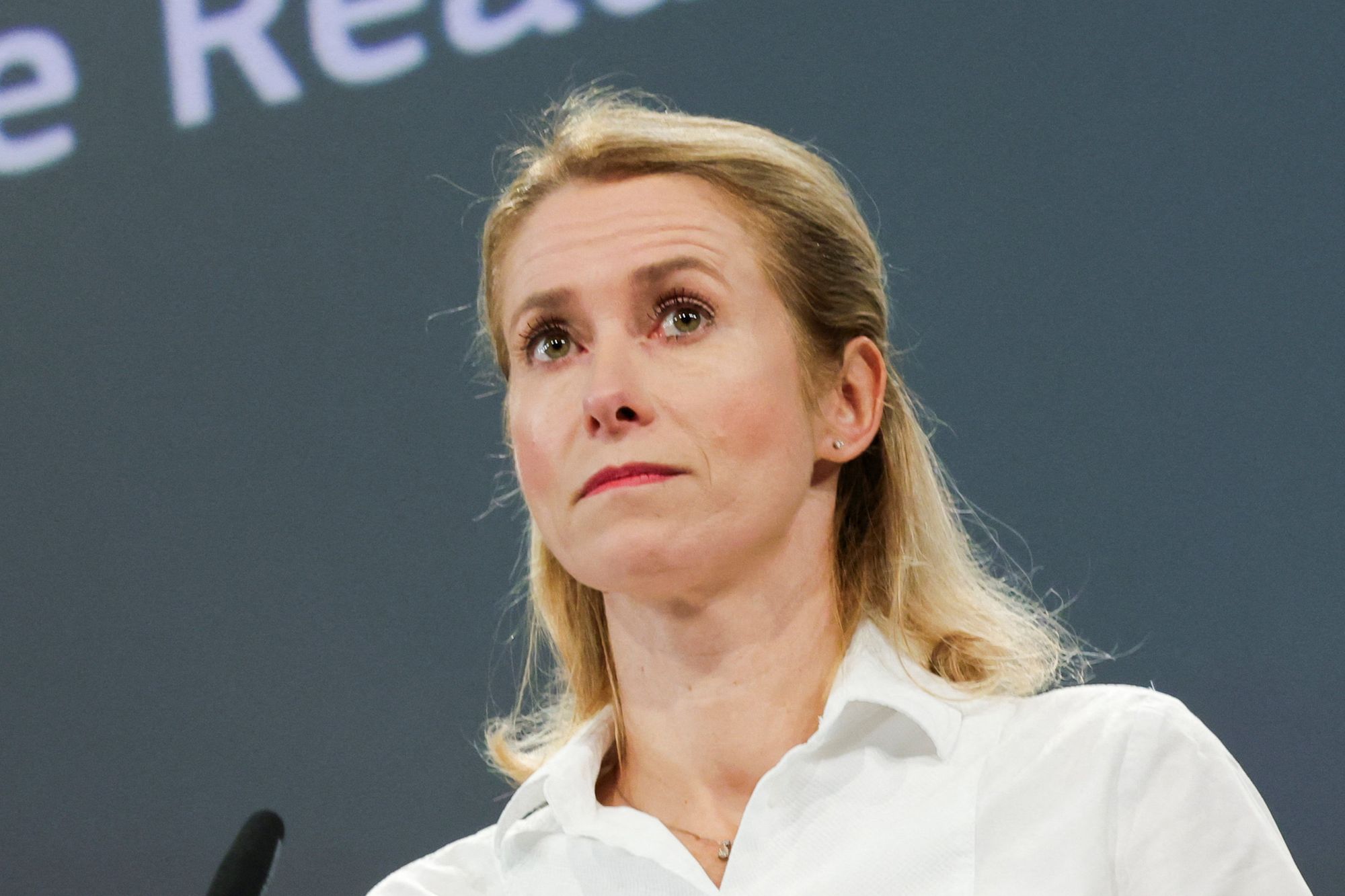 EUs utenrikssjef Kaja Kallas mener det er nødvendig å tenke utenfor boksen for å få stanset den russiske skyggeflåten.